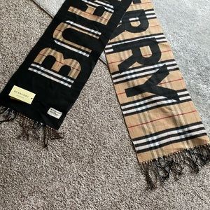 Burberry cashmere scarf